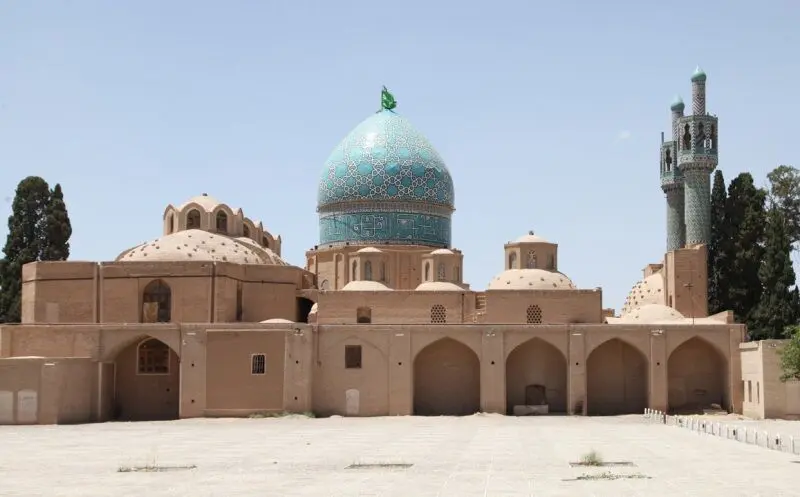 سرقت نسخ خطی ارزشمند موزه شاه نعمت‌الله ولی در کرمان | دادستان: سه نفر بازداشت شدند