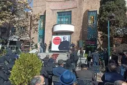 پیکر زنده‌یاد «علیرضا غفاری» تشییع شد |  رجبی‌معمار: مرحوم غفاری پر از امید بود