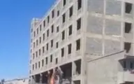 لحظه ریزش ساختمان به علت حذف ستون+ویدئو