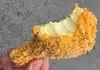 وقتی بستنی هم سوخاری می‌شود | ترکیب نرمی و تردی در یک دسر خنک و کریسپی +ویدئو