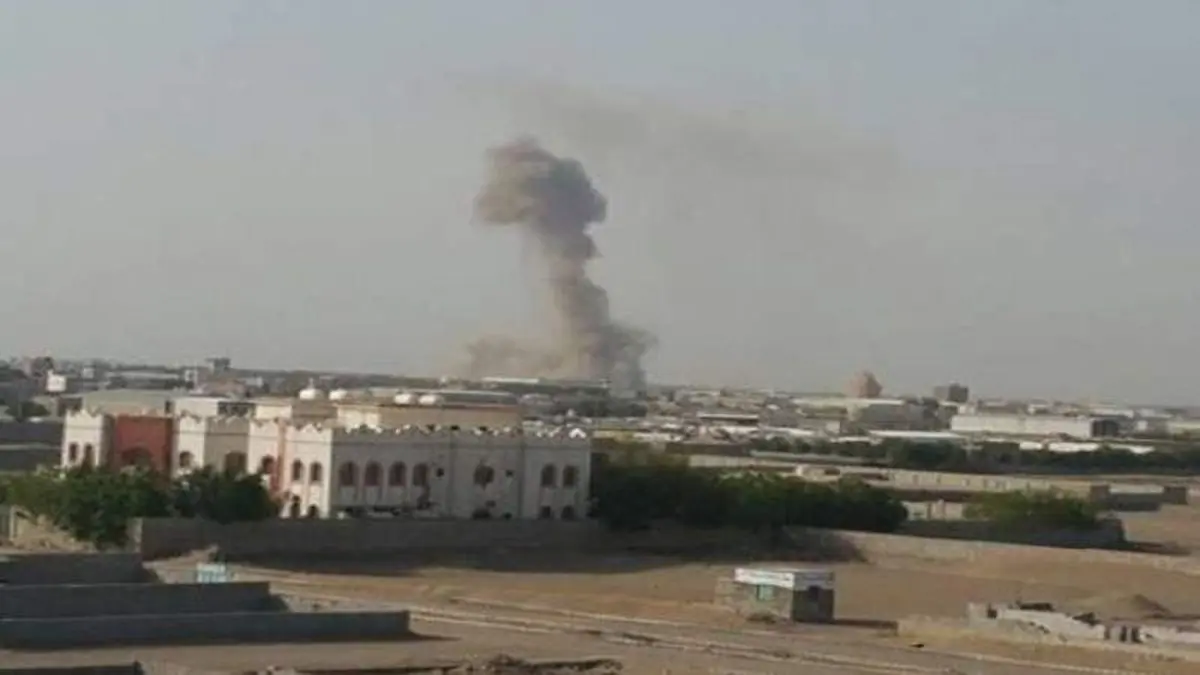 عربستان  |  فرودگاه صنعا بمباران شد