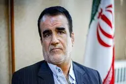  کاندیداها به جای برنامه از شعار استفاده می‌کنند