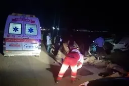 ۲۱ مصدوم در تصادف زنجیره ای ۳۰ خودرو در اتوبان کرج - قزوین