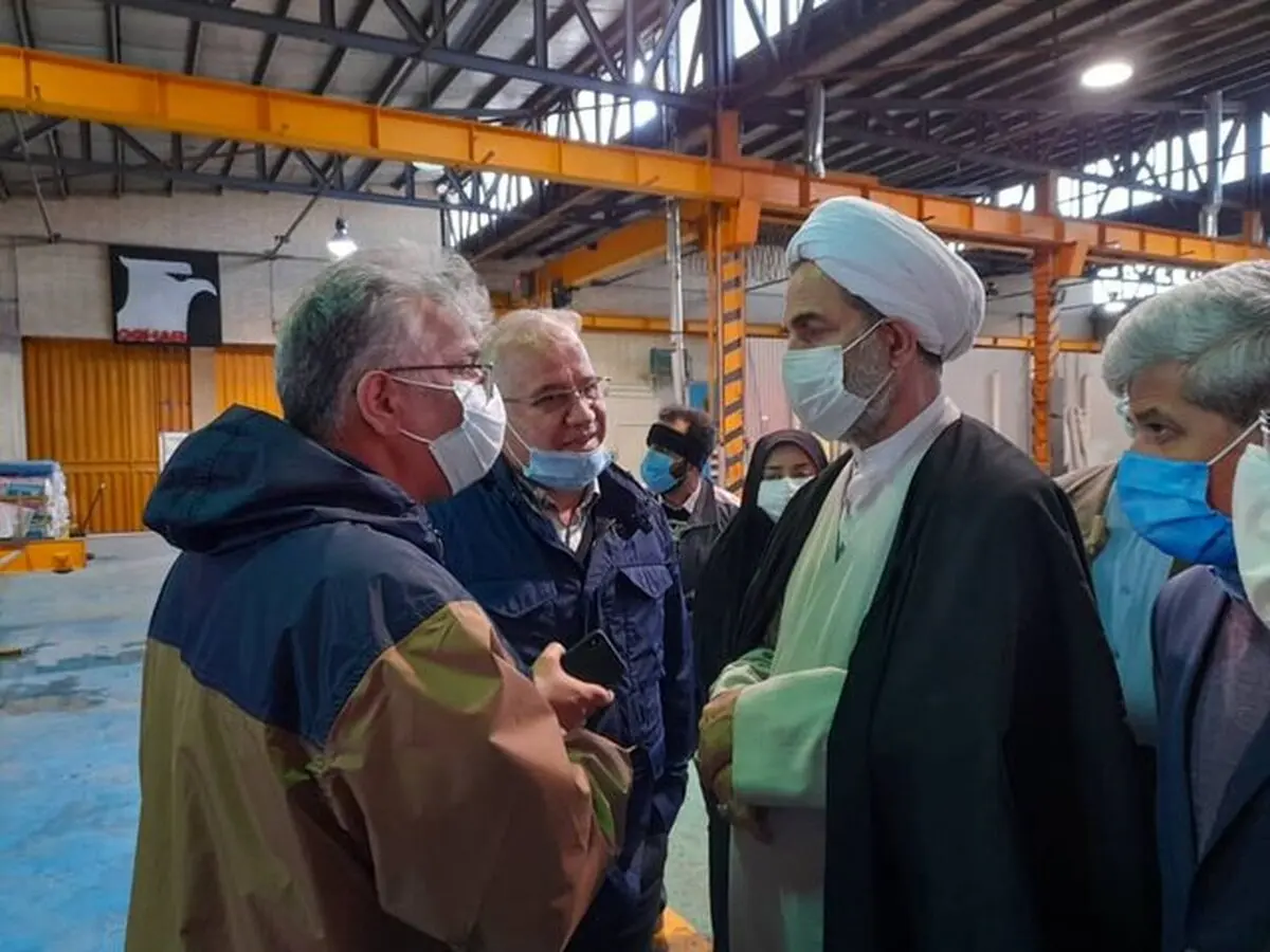 
رئیس سازمان بازرسی: واردات کالاهایی که در حد نیاز در داخل تولید می‌شود ممنوع است / با متخلفان برخورد می کنیم
