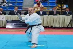 حضور جالب کیوان ساکت نوازنده‌ی برجسته تار در مسابقات کاراته + ویدئو