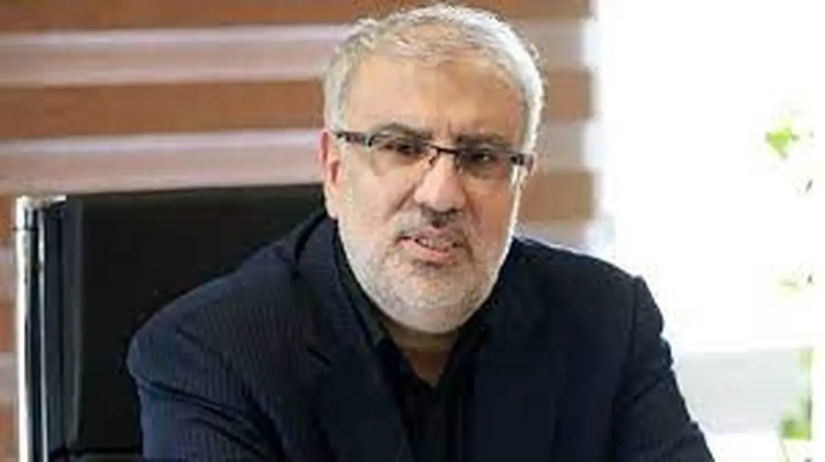 
دستور مستقیم وزیر نفت برای استخدام یک آقازاده + سند 
