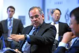 تمرکز داوُس 2025 بر مسائل جهانی: حفاظت از زمین، اعتمادسازی و هوش مصنوعی در صنایع