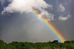 اولین رنگین کمان پاییزی به پیشواز تهران آمد + ویدئو