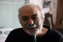 آخرین خبر از وضعیت بیماری محمد کاسبی از زبان دخترش | بازیگر محبوب از بیمارستان ترخیص شد ؟