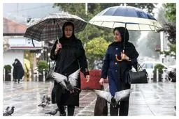 ابرناکی و رگبار باران در گیلان و مازندران | آسمان تهران صاف و از بعدازظهر همراه با افزایش سرعت باد