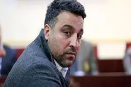 درگیری موافقان و مخالفان احسان حدادی مقابل وزارت ورزش و جوانان+ ویدیو 