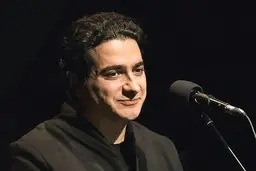 افتضاحی که همایون شجریان به بار آورد | همایون شجریان آبروی پدرش را برد + جزئیات