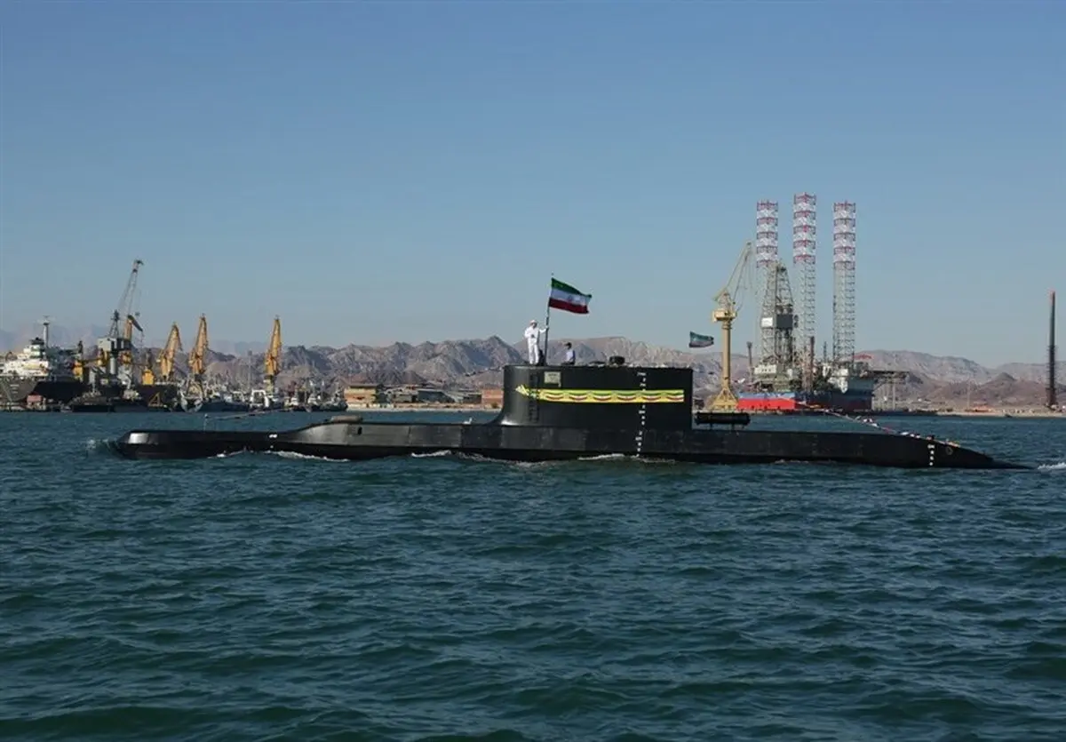 
شلیک اژدر از زیردریایی فاتح برای اولین بار
