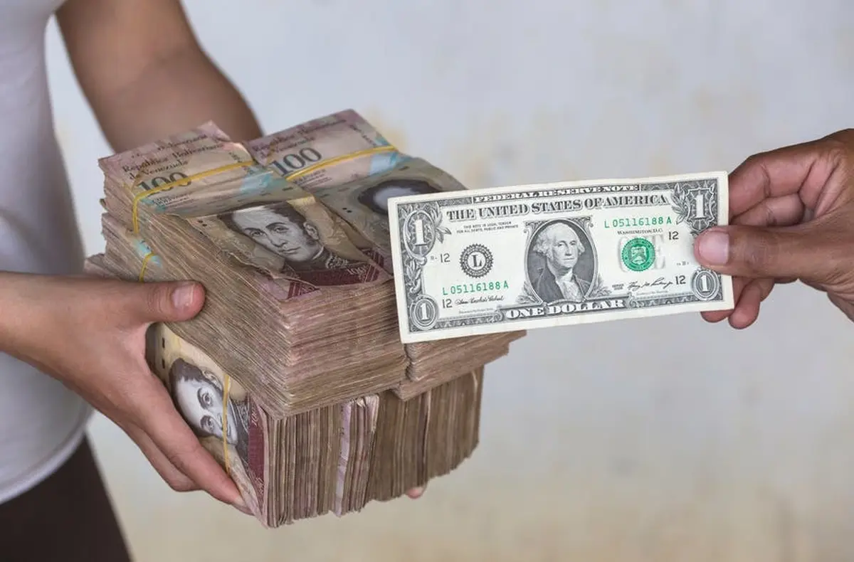 اهرمی برای اجرای تحریم های اقتصادی؛ چرا هیچ ارزی توان رقابت با دلار آمریکا را ندارد؟