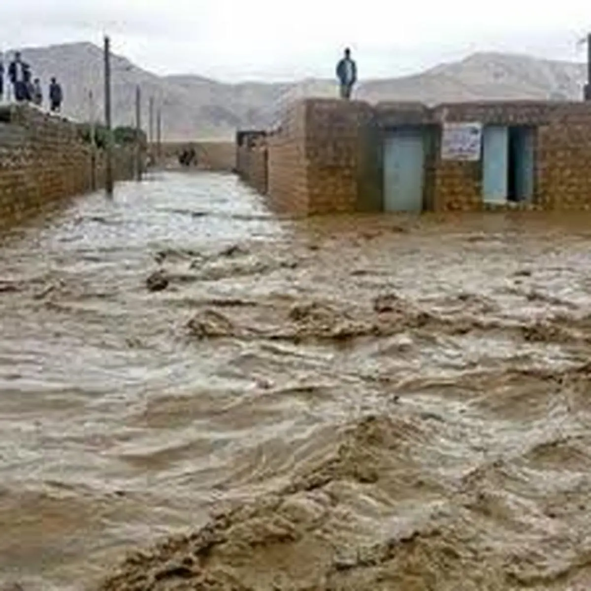 زهکلوت کرمان تخلیه شد | خطر سیلاب جدی است+ویدئو