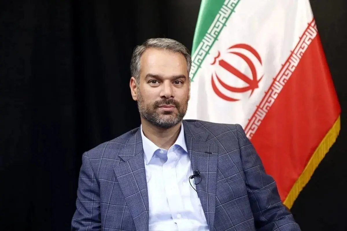 رشیدی‌کوچی: حجابی که مهسا امینی به‌خاطرش جان باخت، امروز آرزوی همان آمران دیروز است

