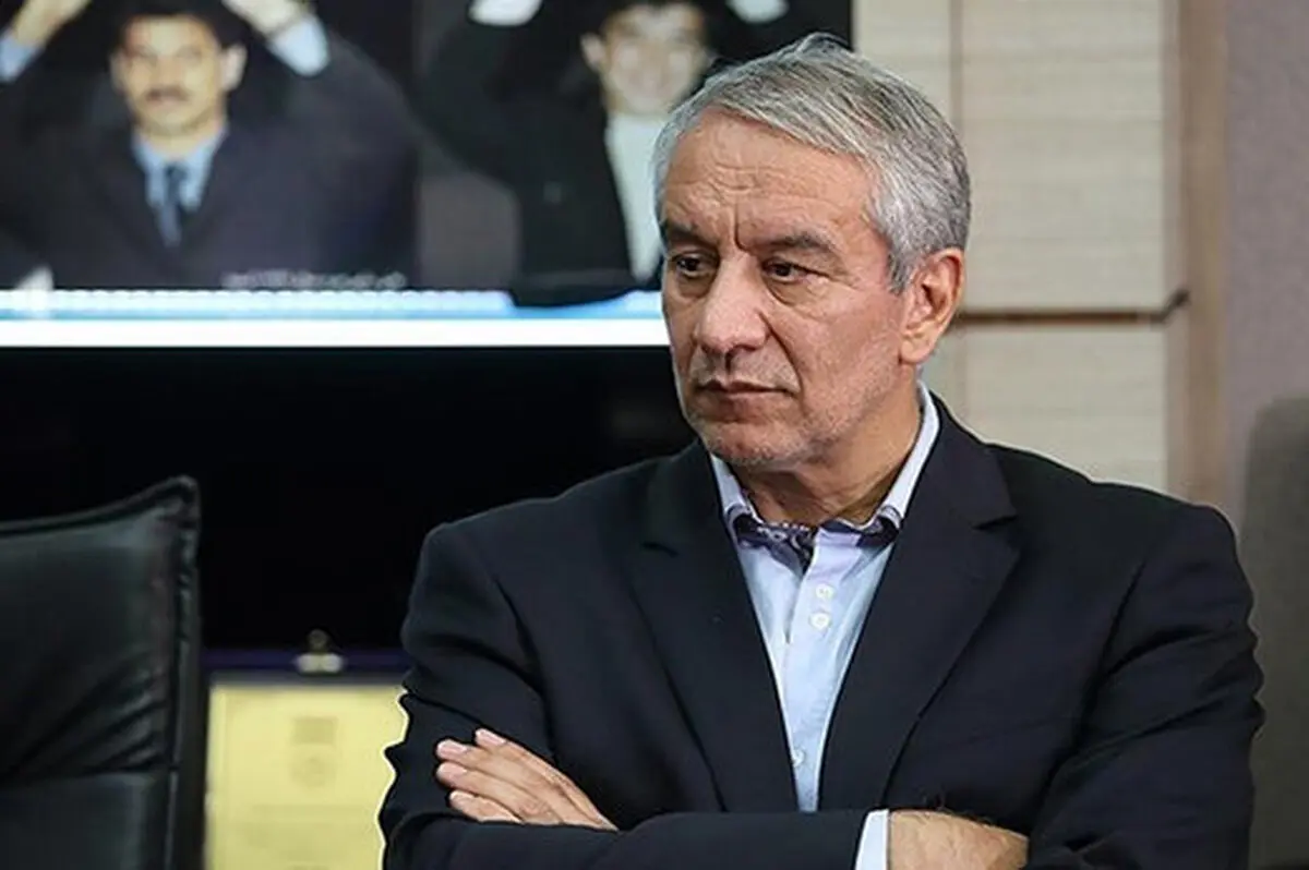  به احمدی‌نژاد هم می‌گفتند مشایی را بردار!