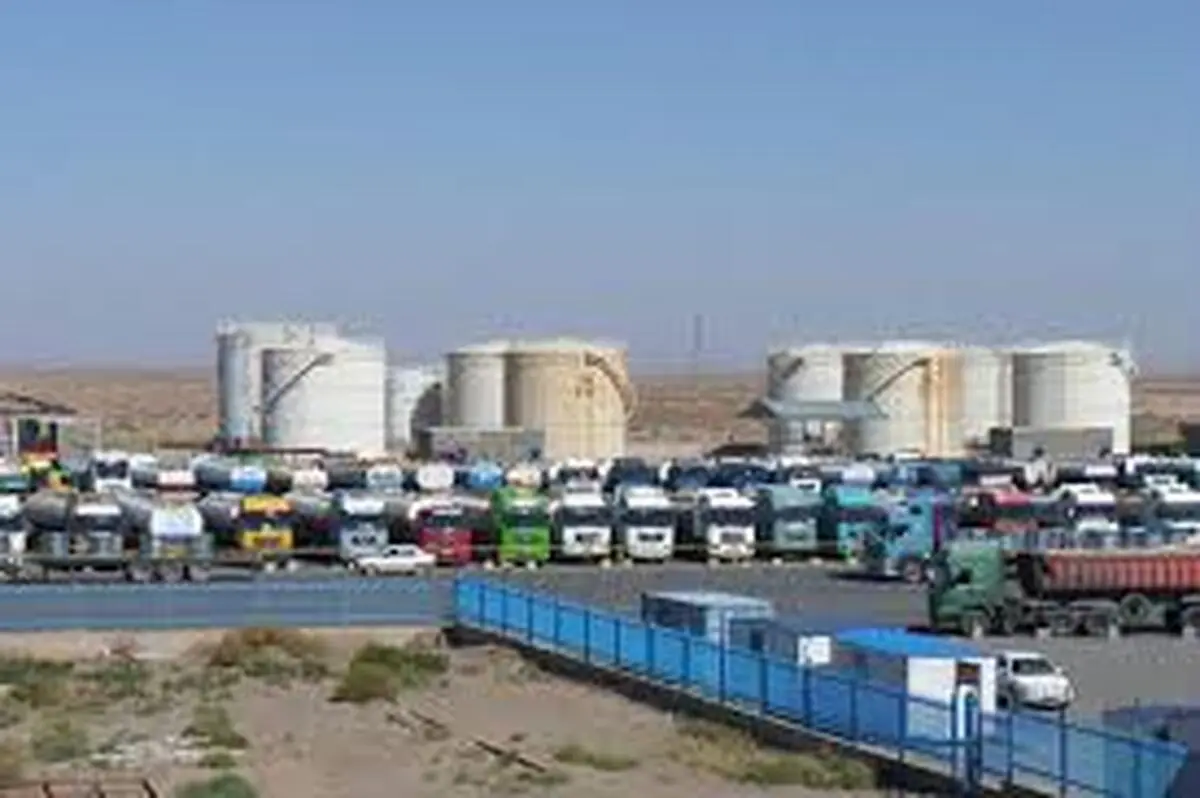 فعالیت گمرک دوغارون و اسلام‌قلعه افغانستان بعد از تعطیلی یک روزه+ویدئو