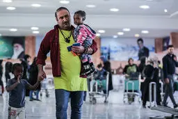 انتقاد محسن تنابنده از سریال «پایتخت» روی آنتن! 