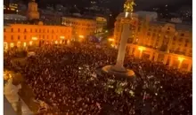 اعتراضات گسترده در کشور گرجستان شهر تفلیس | درگیری معترضان با پلیس و بازداشت ۵ نفر +ویدئو