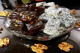 این مسقطی رو بدون شکر درست کن که سالم تره | طرز تهیه مسقطی شیره انگور بدون شکر +ویدئو