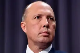 
ابتلا ی وزیر کشور استرالیا به «کرونا»
