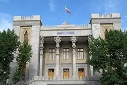 کاهش تنش درمنطقه درصورتی امکان پذیر است که آمریکا از دشمنی با  ایران دست بردارد