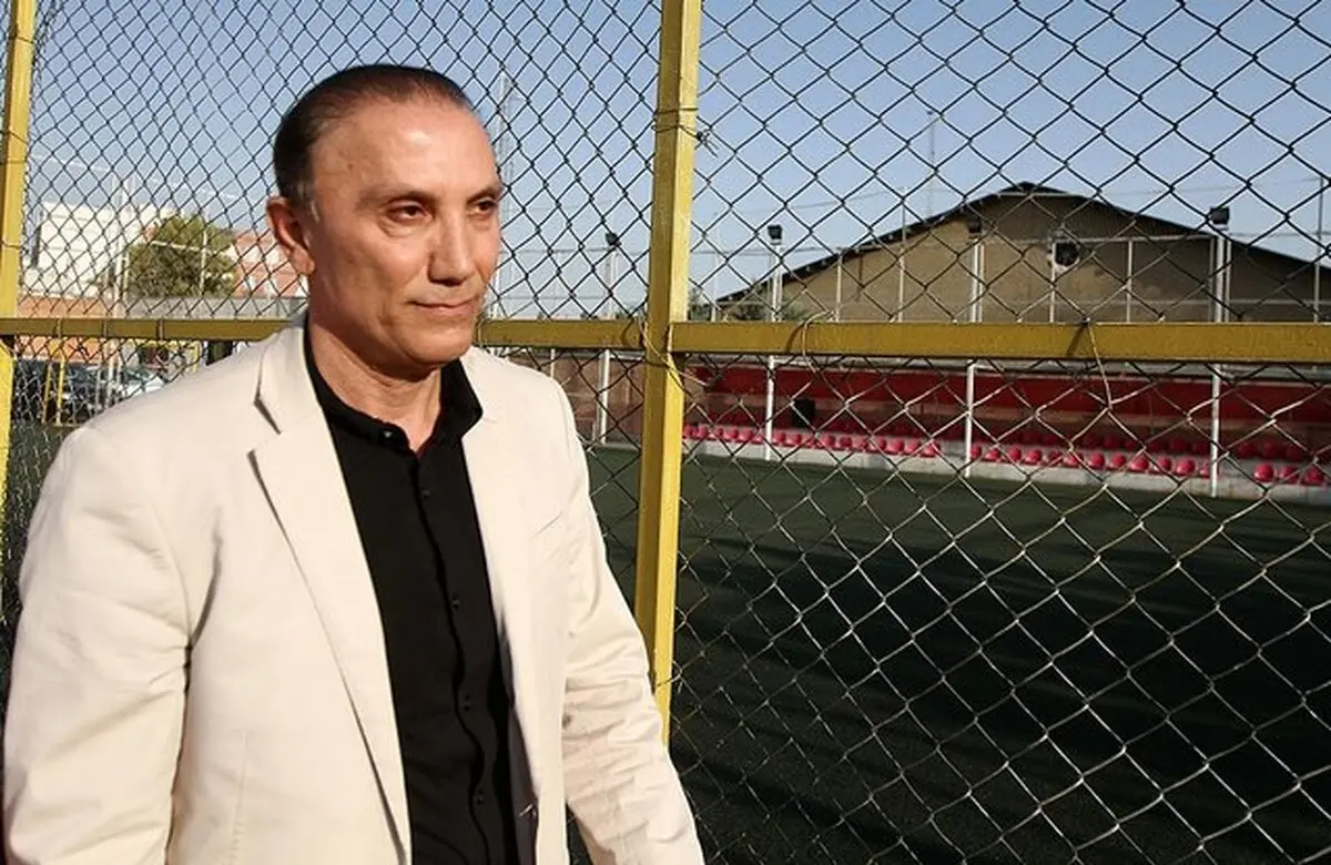 درخشان: نباید به رادو به دید دروازه‌بان دوم نگاه کرد/ پرسپولیس باید با اختلاف امتیاز قهرمان شود