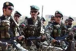 ارتش: با فرماندهی رهبر انقلاب در خط مقدم دفاع از ملت ایستاده‌ایم


