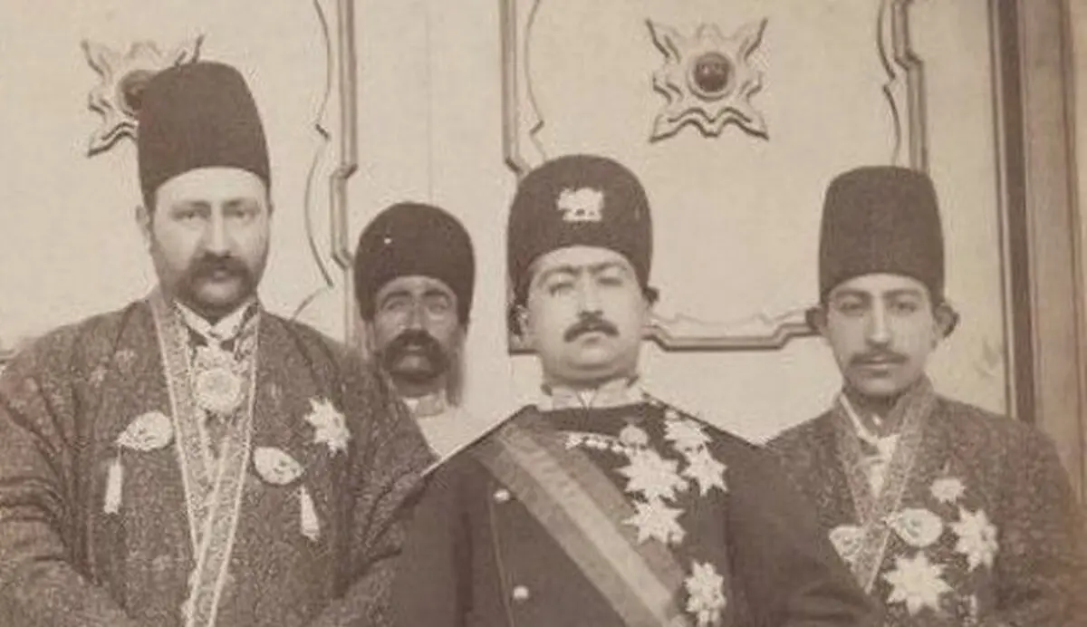 عاقبت زندگی محمد علی شاه قاجار و پیشکارش چه شد؟