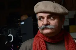 

 هنرمند فیلمساز   |   امیر شهاب رضویان به دلیل ابتلا به کرونا در بیمارستان بستری شد.

