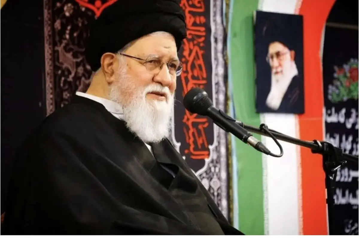 علم الهدی: رهبر تعیین شده | آیت‌الله حسینی بوشهری به عنوان مسئول دبیرخانه خبرگان، وظیفه اعلام عمومی رهبری جدید را بر عهده دارد