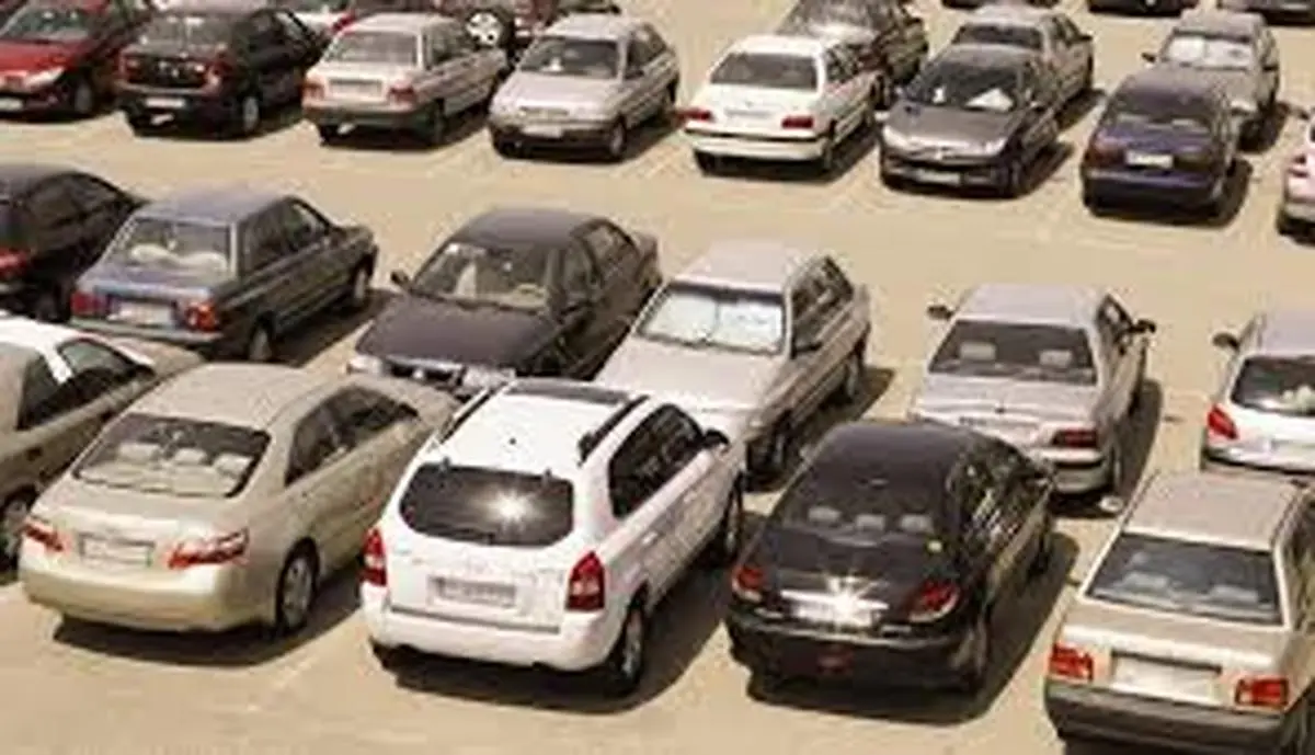 
قیمت‌های نجومی خودرو هرلحظه در حال افزایش بوده/10 تا ۲۵ میلیون تومان دردوروز
