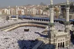 دولت عربستان اعلام کرد به منظور مهار شیوع کروناویروس تعداد زائران حج را محدود می‌کند