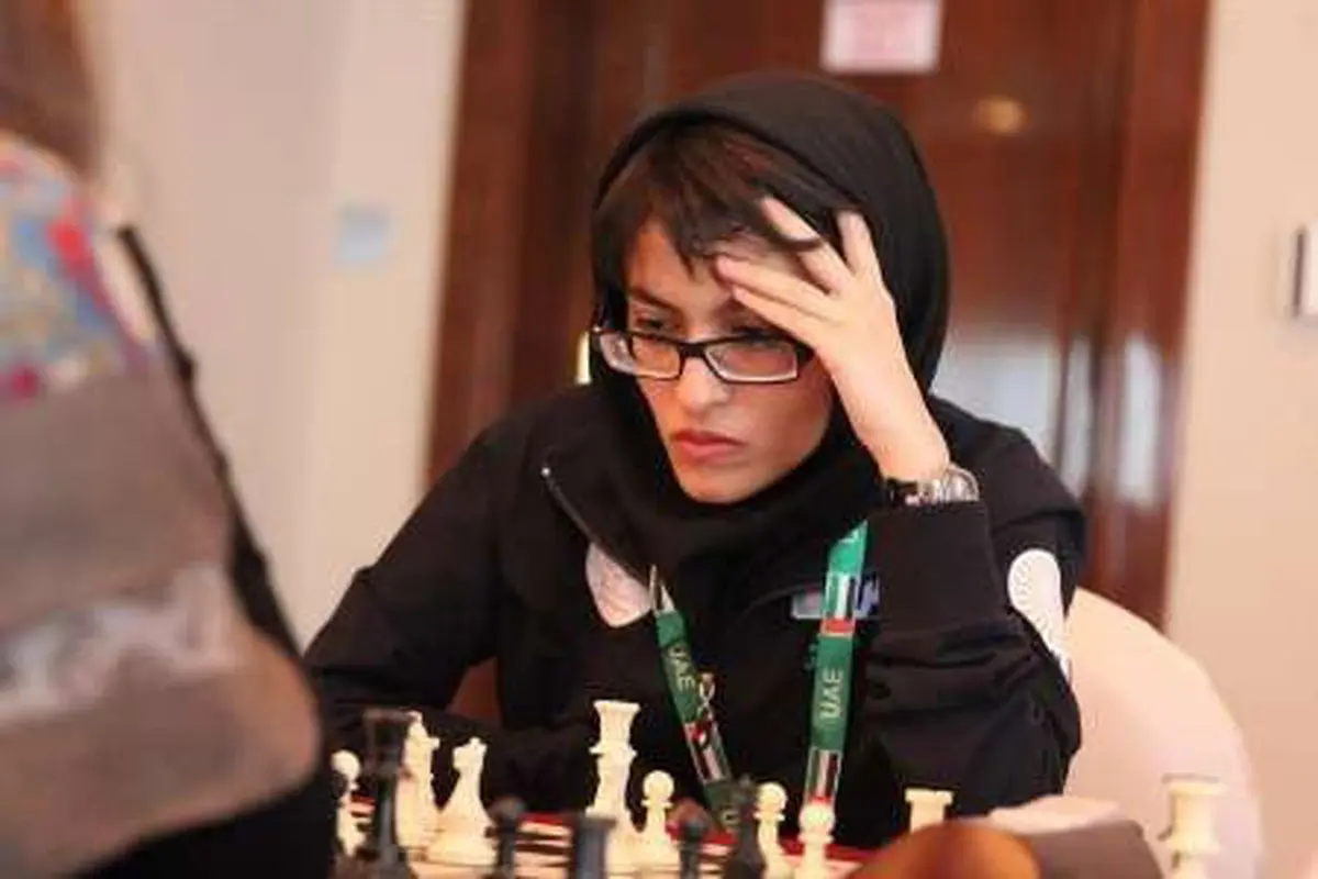 غزل حکیمی‌فرد، شطرنج باز ایرانی، تابعیت سوییس را گرفت