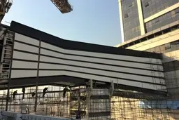 
 پل عابرپیاده غیرمجاز پالادیوم تخریب شد
