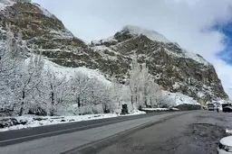 آخرین وضعیت جاده‌های مازندران در پی بارش سنگین برف