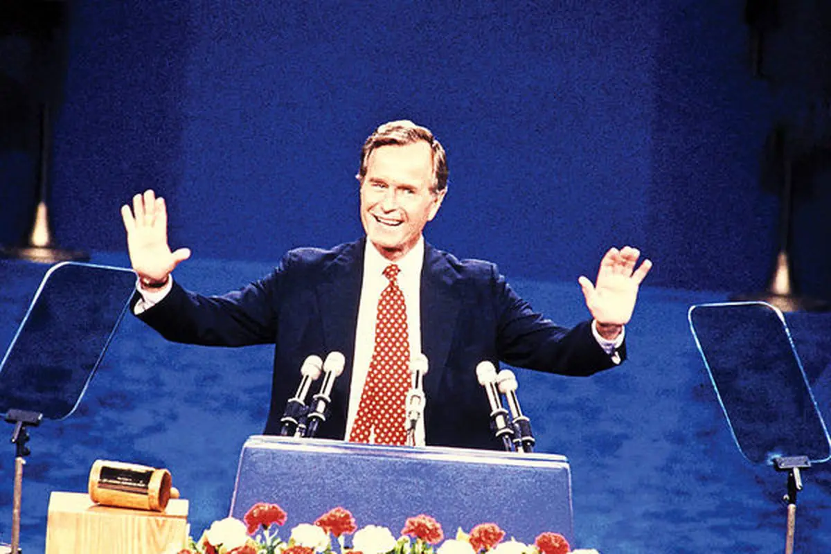 کپی­‌برداری تبلیغاتی از بوش پدر | استراتژی انتخاباتی دونالد ترامپ لو رفت