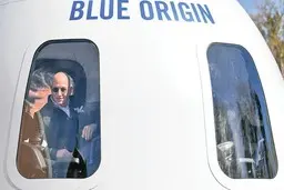 قدرتمندان فناوری کرونا را برای منافع شخصی به کار میگیرند 