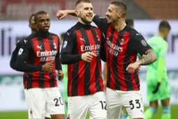  تئو ارناندز  ۹۵ متر توپ رو جلو برد و گل زد+ویدئو