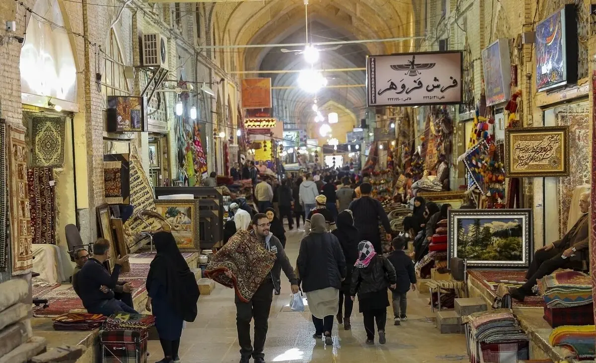 صدور دستور ارفاق حداقلی برای کسبه در دوران کرونایی 