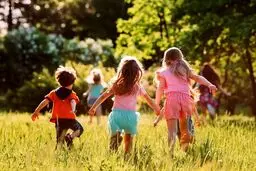 کشورهای خوب برای بچه‌های خوب | کدام کشورها برای تولد فرزند و زندگی کودکان جای بهتری هستند؟