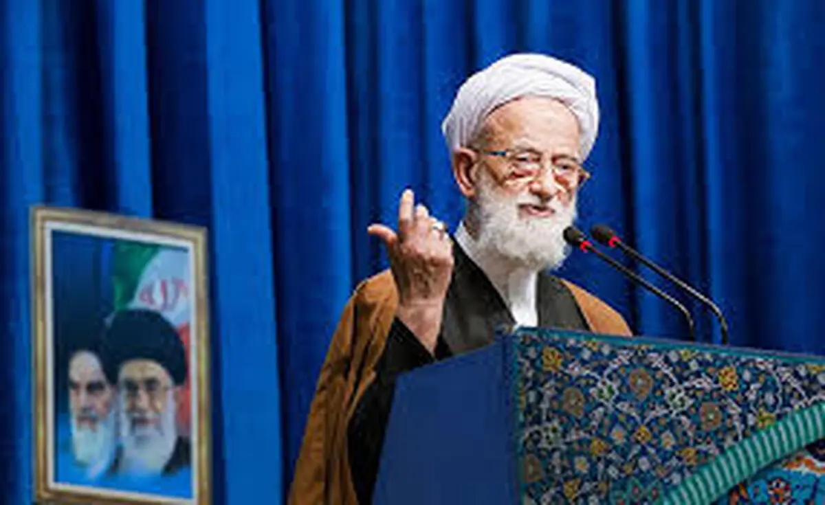 امام جمعه تهران: ارزش 22 بهمن را هیچ کس در آسمان نمی‌تواند مقایسه کند جز شخص حضرت مهدی 