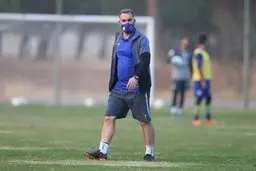  استقلال  |   آبی‌پوشان بازیچه می شوند