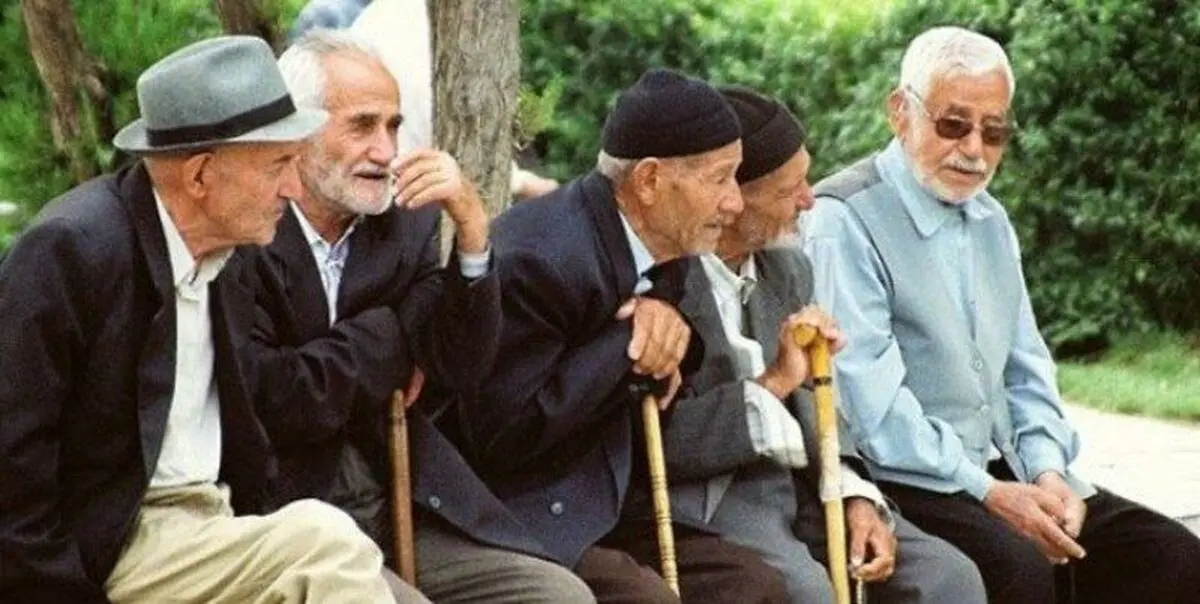 بهزیستی: نیمی از سالمندان کشور از «چاقی» رنج می‌برند