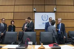 قطعنامه جدید آمریکا علیه ایران | پیش نویس قطعنامه با امضای سه کشور اروپایی در شورای حکام علیه ایران | نگرانی ها از ذرات اورانیوم ایران