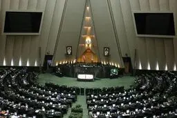 
قدردانی ۱۰۰ نماینده از رهبری برای حمایت از صنعت لوازم‌خانگی
