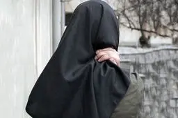 ماجرای غم انگیز فرار دختر ۱۳ساله از کرج به مشهد