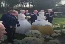 ازدواج آقای نخست‌وزیر ۸۵ ساله!+ویدئو