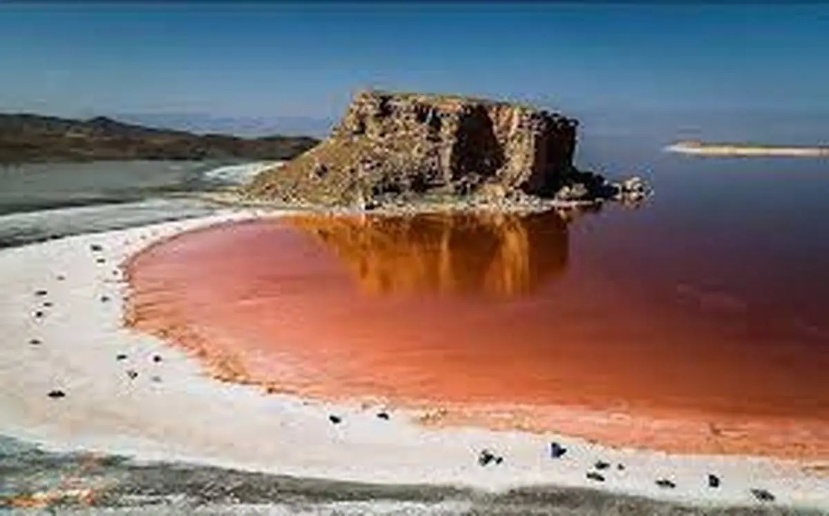تصویری دلخراش از دریاچه ارومیه 